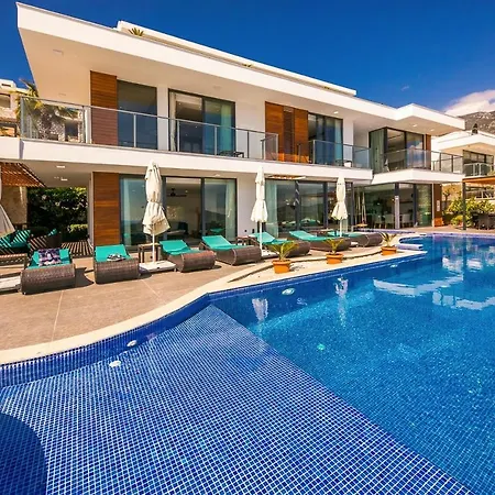 Pirlanta, Kalkanvilla فيلة *