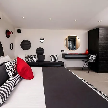 فيلة Pirlanta, Kalkanvilla