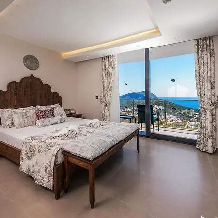 Pirlanta, Kalkanvilla Βίλα *