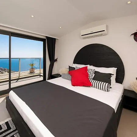 Pirlanta, Kalkanvilla