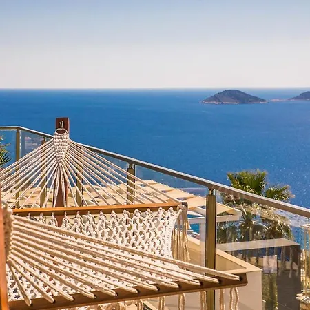 فيلة Pirlanta, Kalkanvilla *