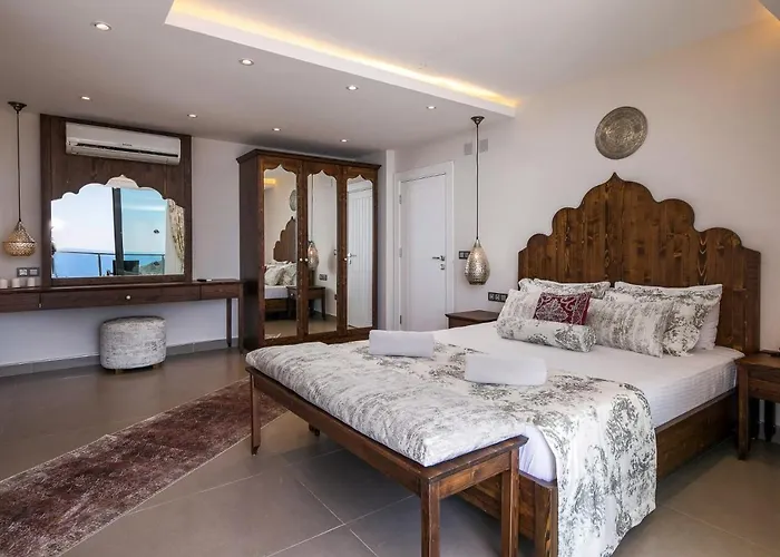 ヴィラ Pirlanta, Kalkanvilla