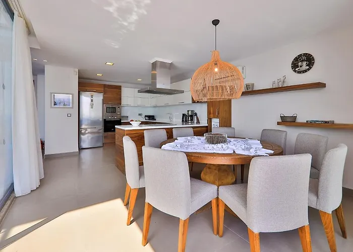 Pirlanta, Kalkanvilla ヴィラ