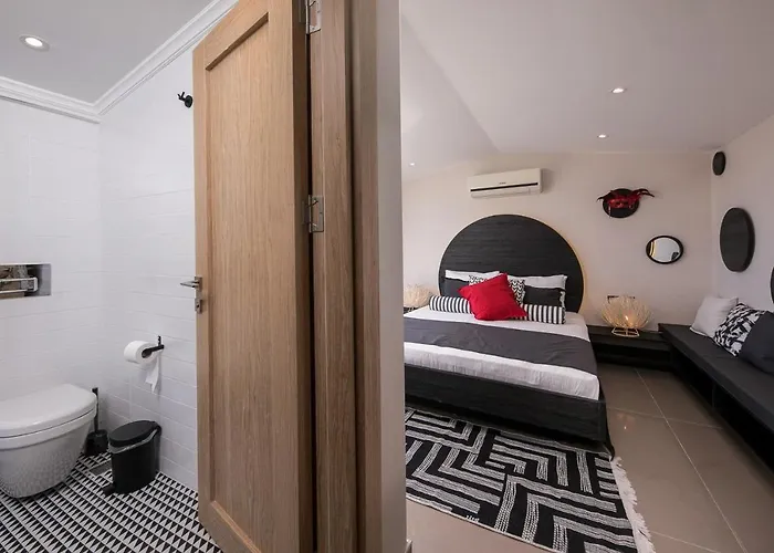 Pirlanta, Kalkanvilla ヴィラ カルカン