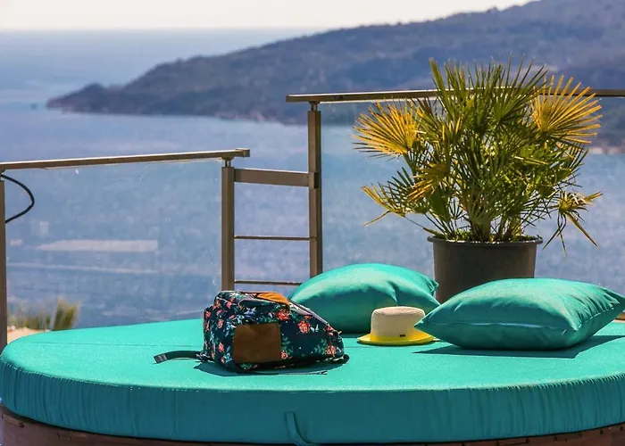 Βίλα Pirlanta, Kalkanvilla Καλκάν