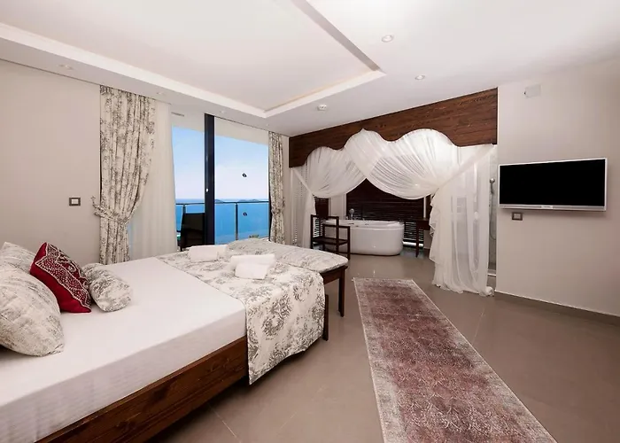 Pirlanta, Kalkanvilla Καλκάν